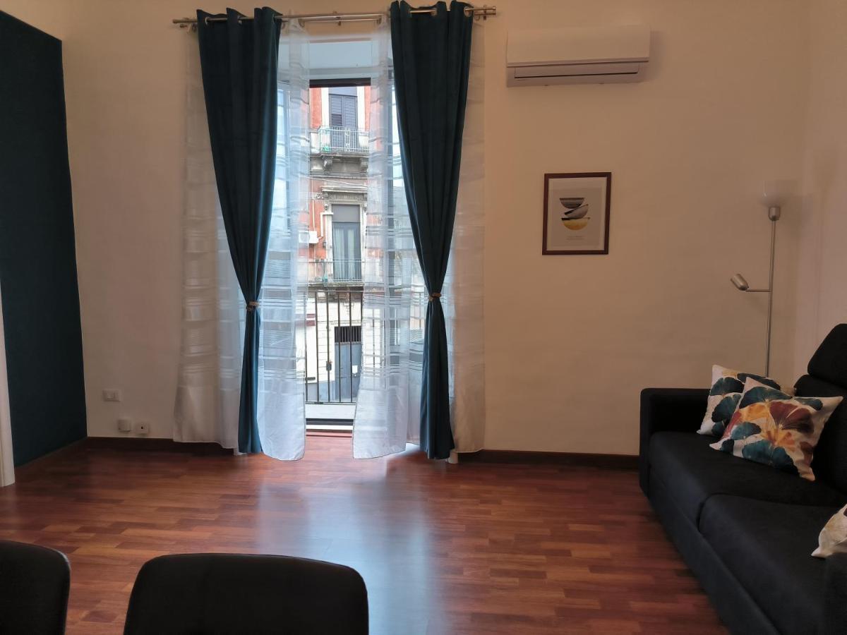 Re Federico II Apartment คาตาเนีย ภายนอก รูปภาพ